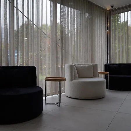 Hotel Ma Airport