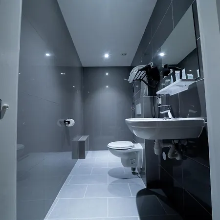 Ma Amsterdam Schiphol Airport 3*