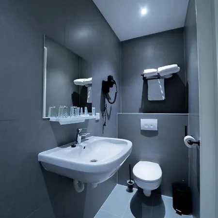Hotel Ma Amsterdam Schiphol Airport